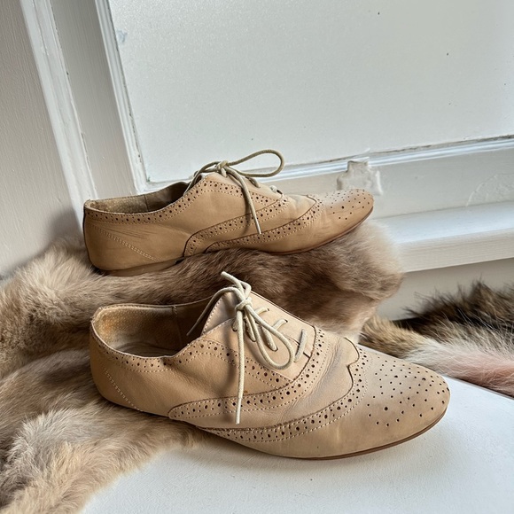 Steve Madden Oxford-style women’s shoes - Picture 4 of 8